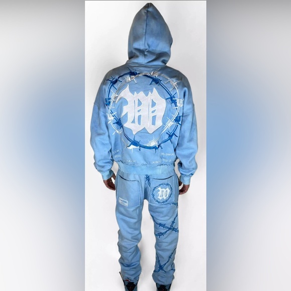 2TW UNC blue collection. NWOT size medium